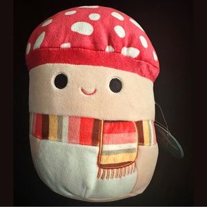 Squishmallows Autumn Malcom the Mushroom